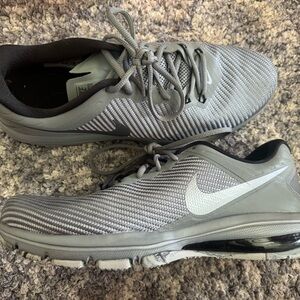 Nike air max full ride TR 1.5 size 12